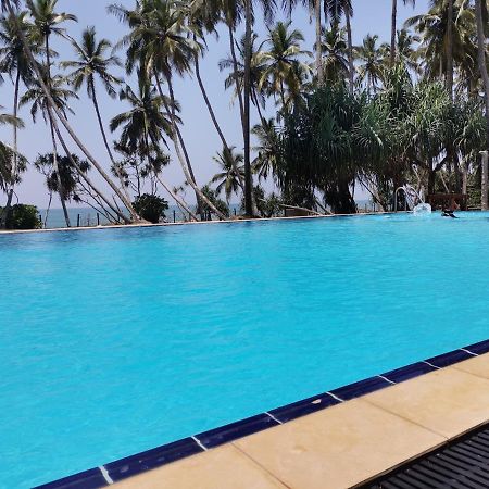 Helios Beach Resort Tangalle Eksteriør bilde