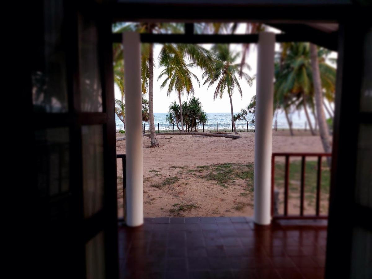 Helios Beach Resort Tangalle Eksteriør bilde