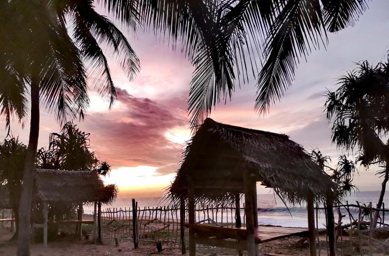 Helios Beach Resort Tangalle Eksteriør bilde