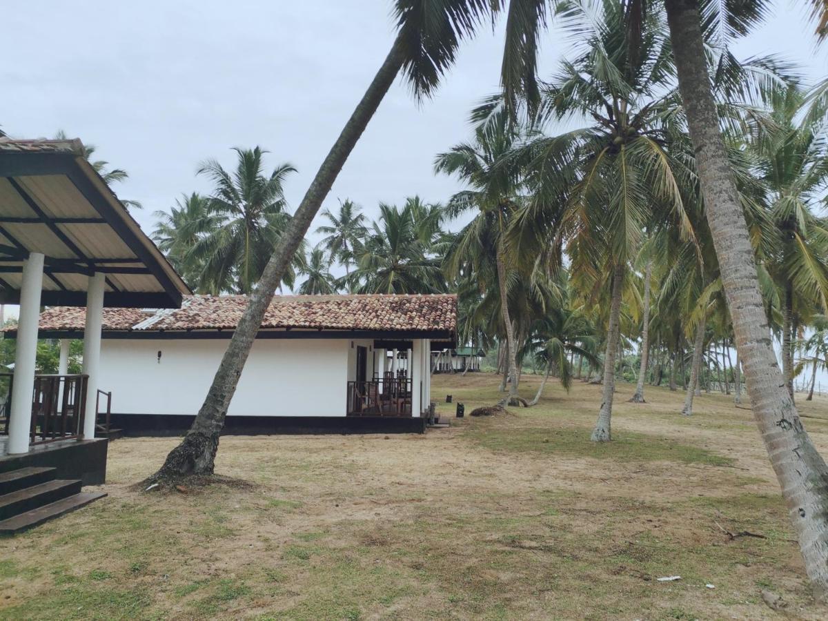 Helios Beach Resort Tangalle Eksteriør bilde