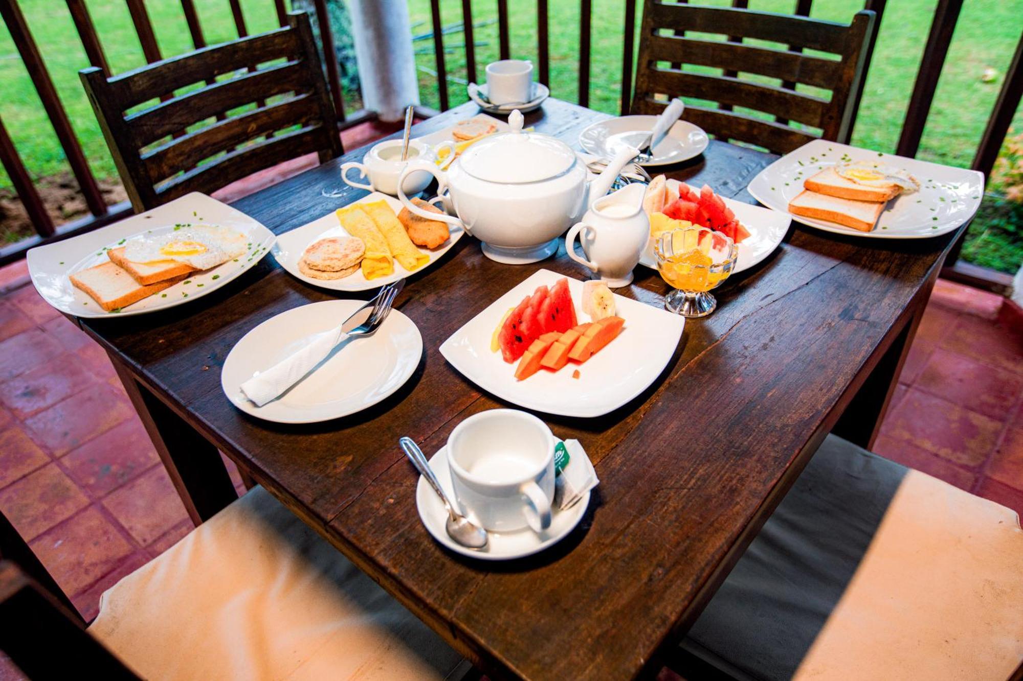 Helios Beach Resort Tangalle Eksteriør bilde