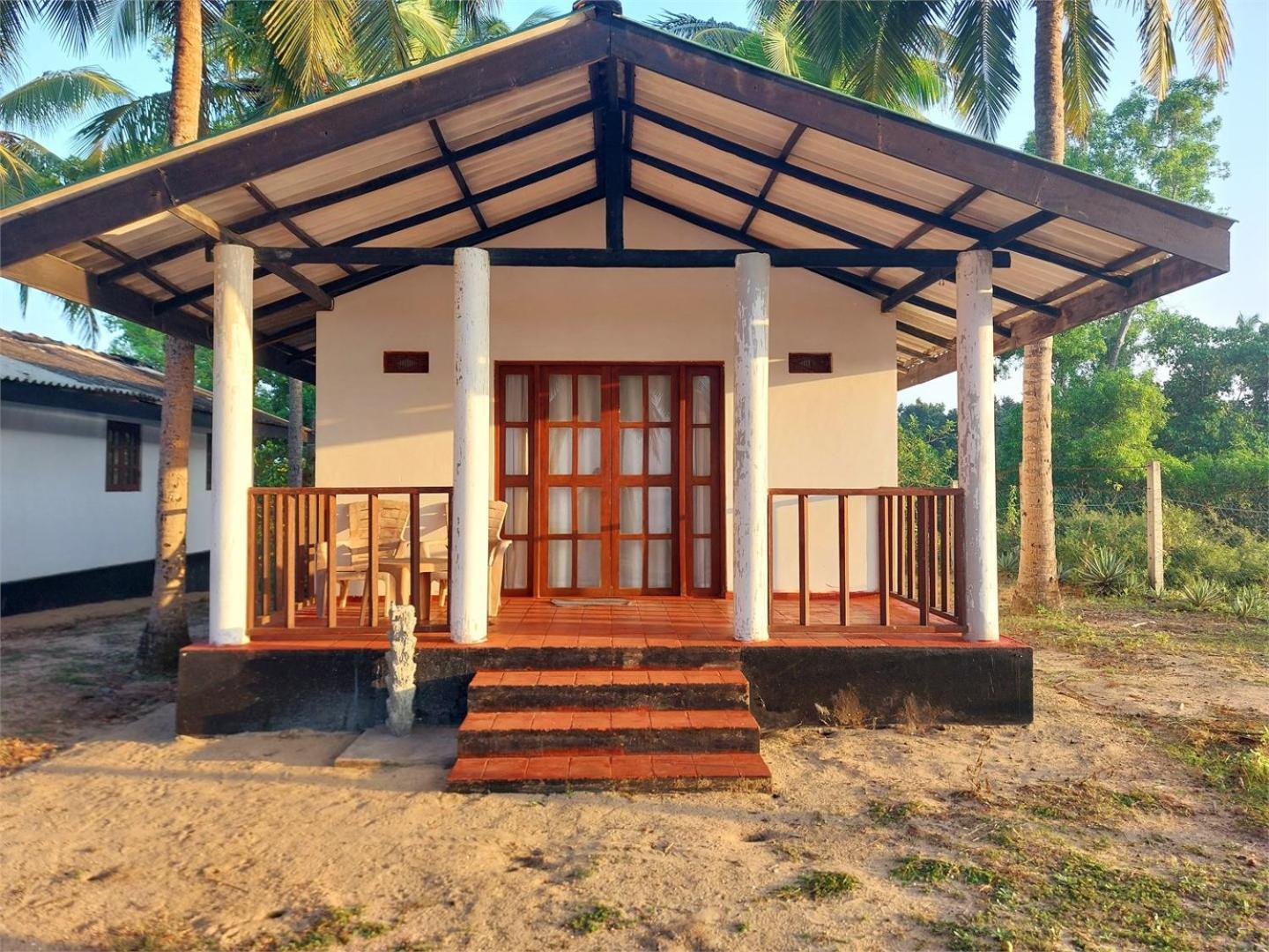 Helios Beach Resort Tangalle Eksteriør bilde