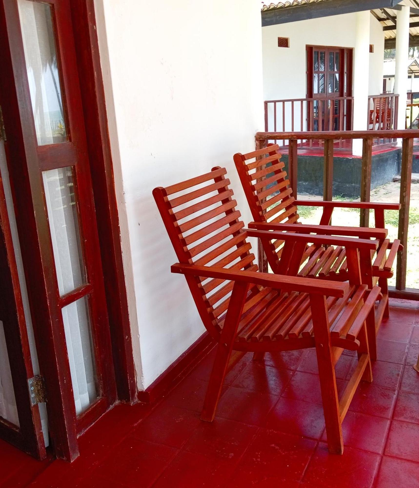 Helios Beach Resort Tangalle Eksteriør bilde